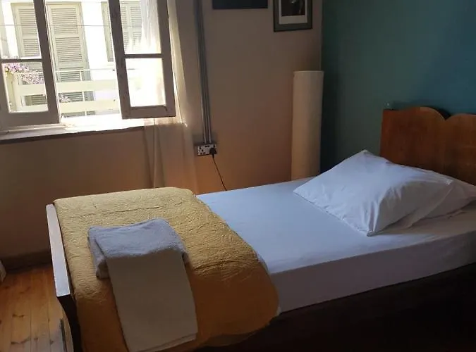 Ines ゲストハウス *