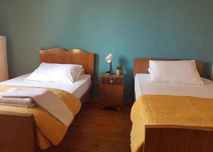 ゲストハウス Ines *